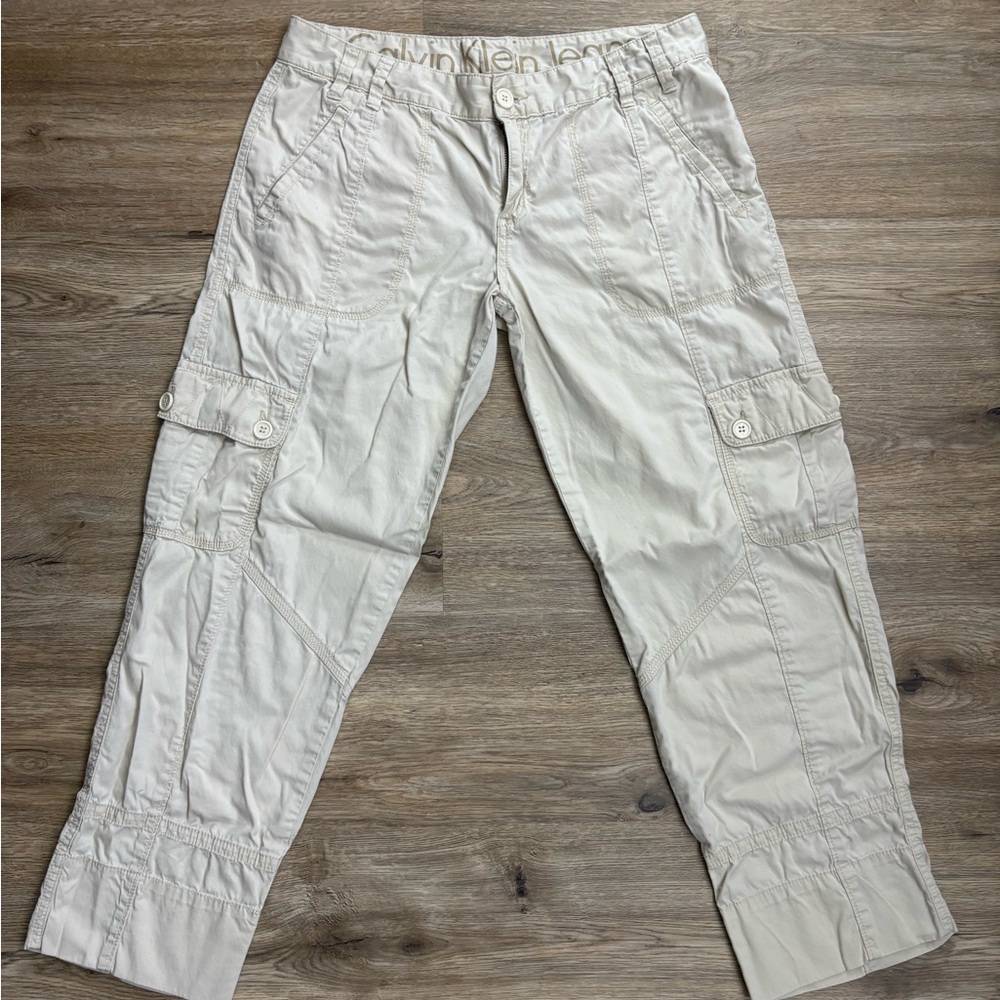 Calvin Klein Jeans Women’s Beige Cotton Cargo Pants Straight Leg Pockets